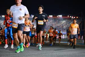BIB: 208, 21664, 2185
                            <button type="button" onclick="openModal(23075342)" class="btn btn-primary btn-sm float-right btn-popup" data-toggle="modal" data-target=".modal-high-quality">
                        <i class="fas fa-shopping-cart"></i> Add to Cart
                    </button>
                                            <button type="button" onclick="isThisMe(23075342, true)" class="btn btn-success btn-sm float-right btn-popup btn-isme hidden" data-toggle="tooltip" data-placement="bottom" title="นี่คือรูปของคุณใช่ไหม คลิกที่นี่เพื่อเอาเข้าอัลบั้ม">
                        <i class="fas fa-plus"></i> Add to album
                    </button>
                    <button type="button" onclick="isThisMe(23075342, false)" class="btn btn-warning btn-sm float-right btn-popup btn-isnotme hidden">
                        <i class="fas fa-ban"></i> Remove from album
                    </button>